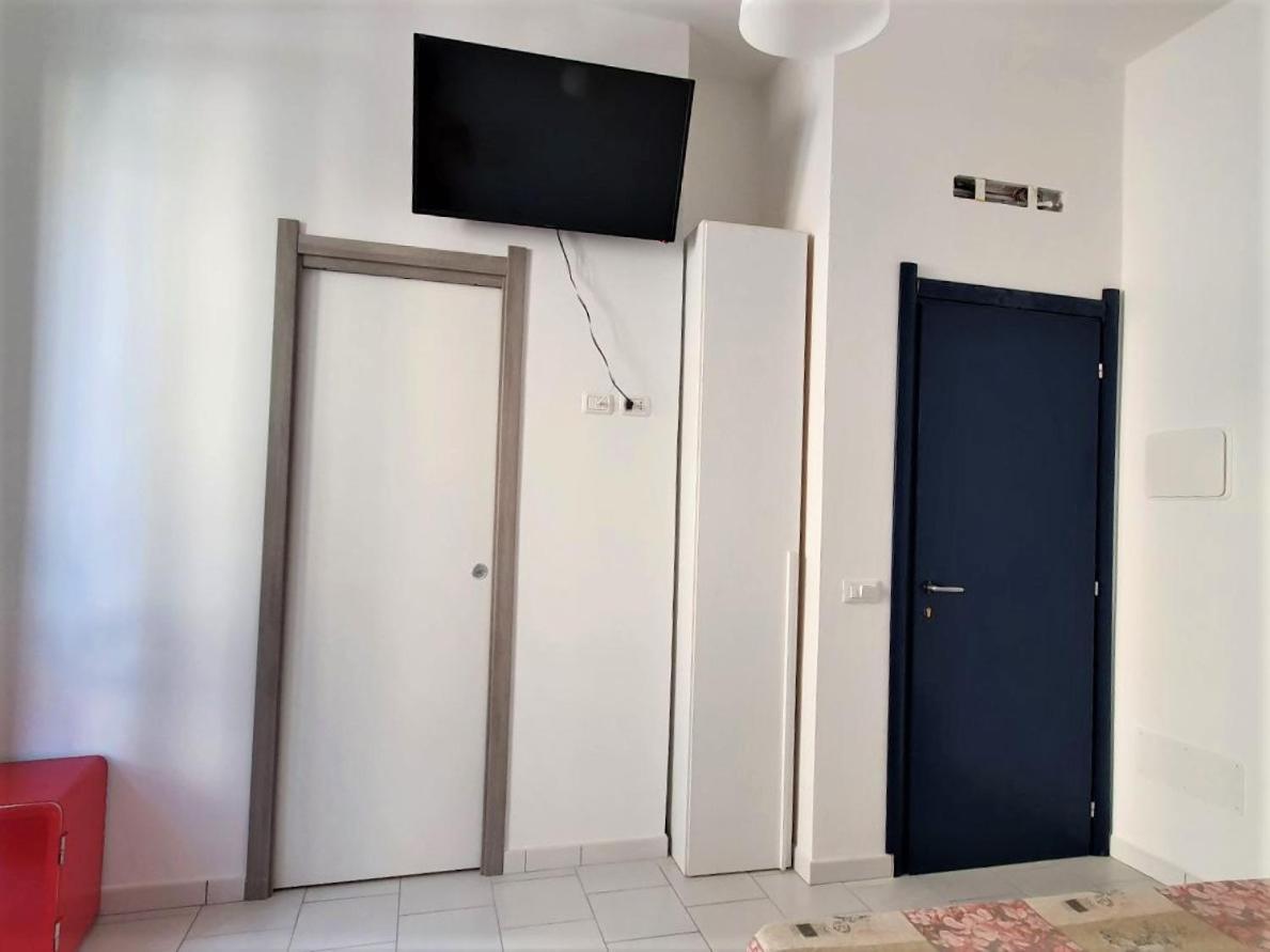 Affittacamere Casa Cynda Follonica Buitenkant foto