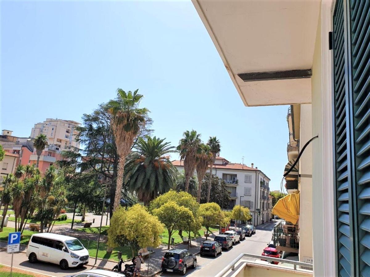 Affittacamere Casa Cynda Follonica Buitenkant foto